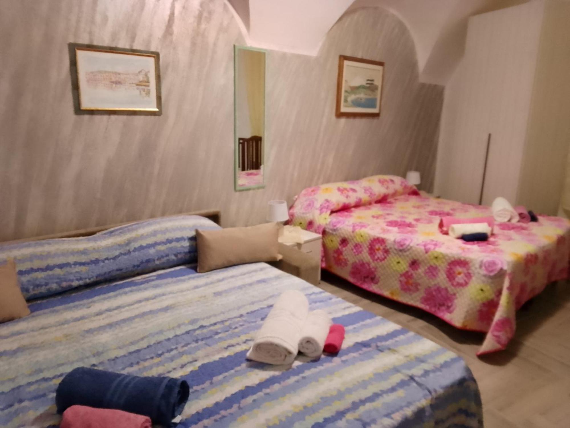 Casa Vacanze Su Sorighe. Bosa Extérieur photo